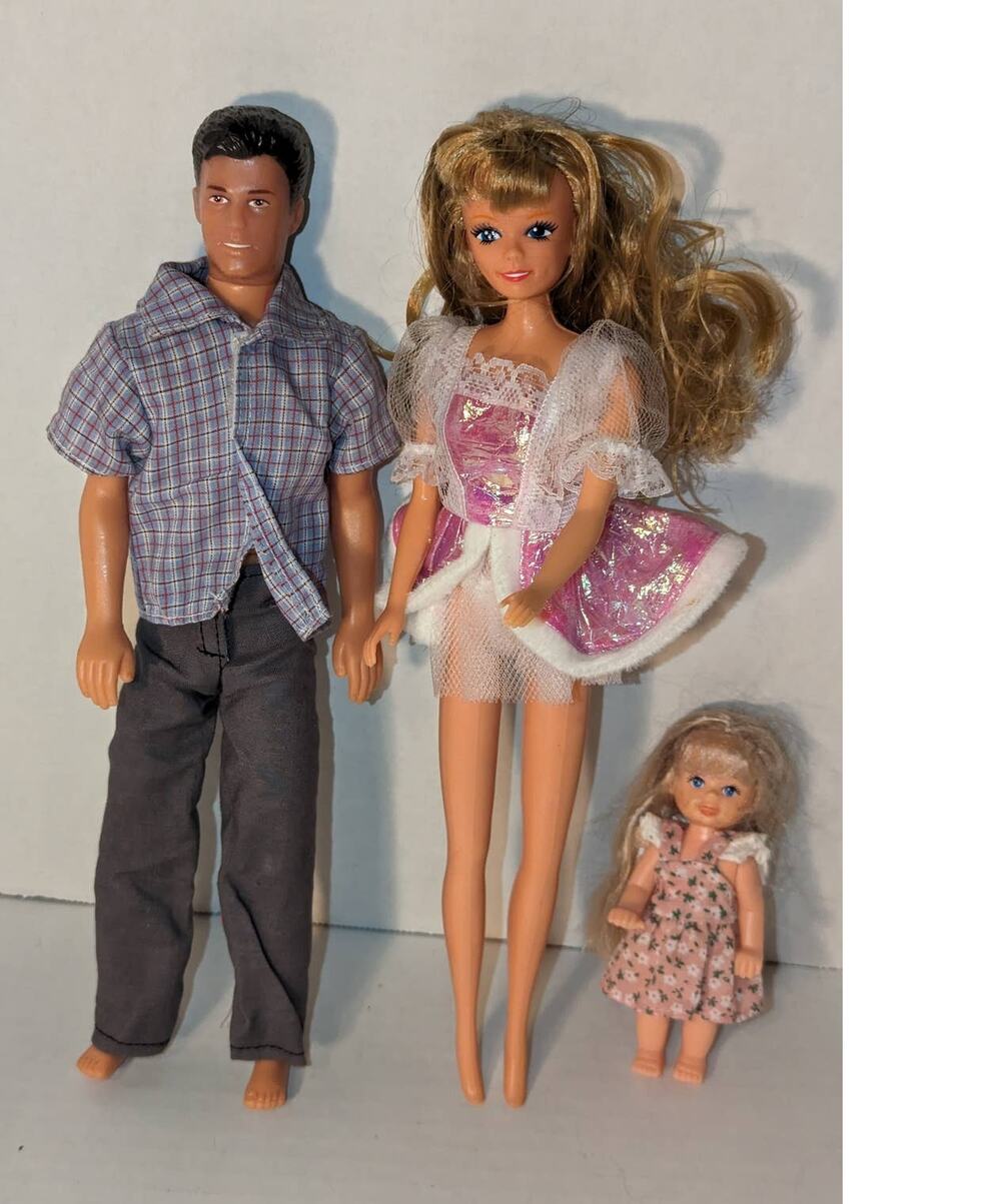 Vintage Simba Steffi Love Happy Family Dolls, Father, Mother, Child European